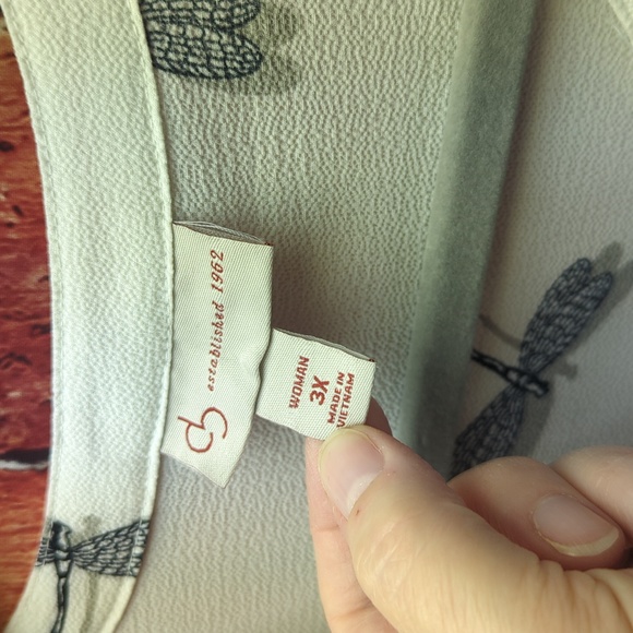 Dressbarn 3x dragonfly blouse ladies dress shirt - Picture 2 of 10